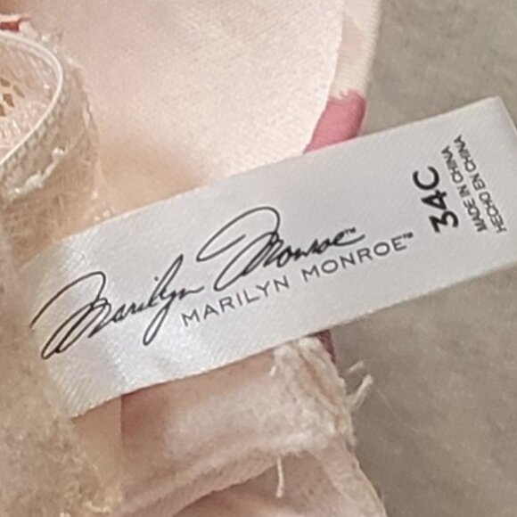 Marilyn Monroe Floral Bra size 34C ✨Next to New Pink Burgundy Beige - Picture 3 of 5